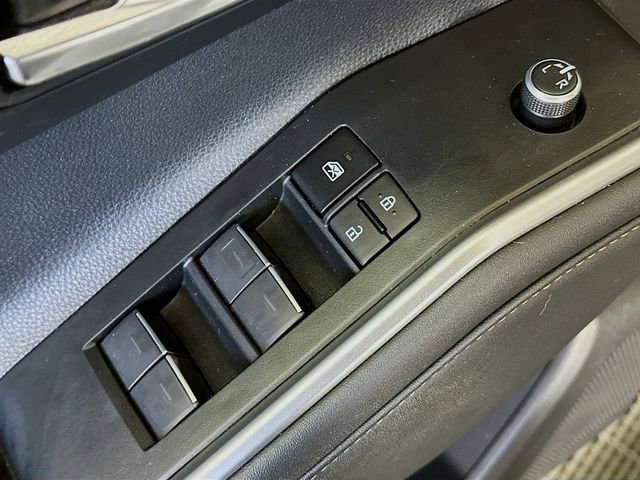 Certified 2023 Toyota Highlander Bronze Edition image 21