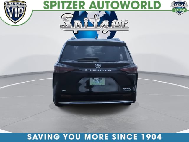Used 2022 Toyota Sienna Platinum AWD/4WD image 8