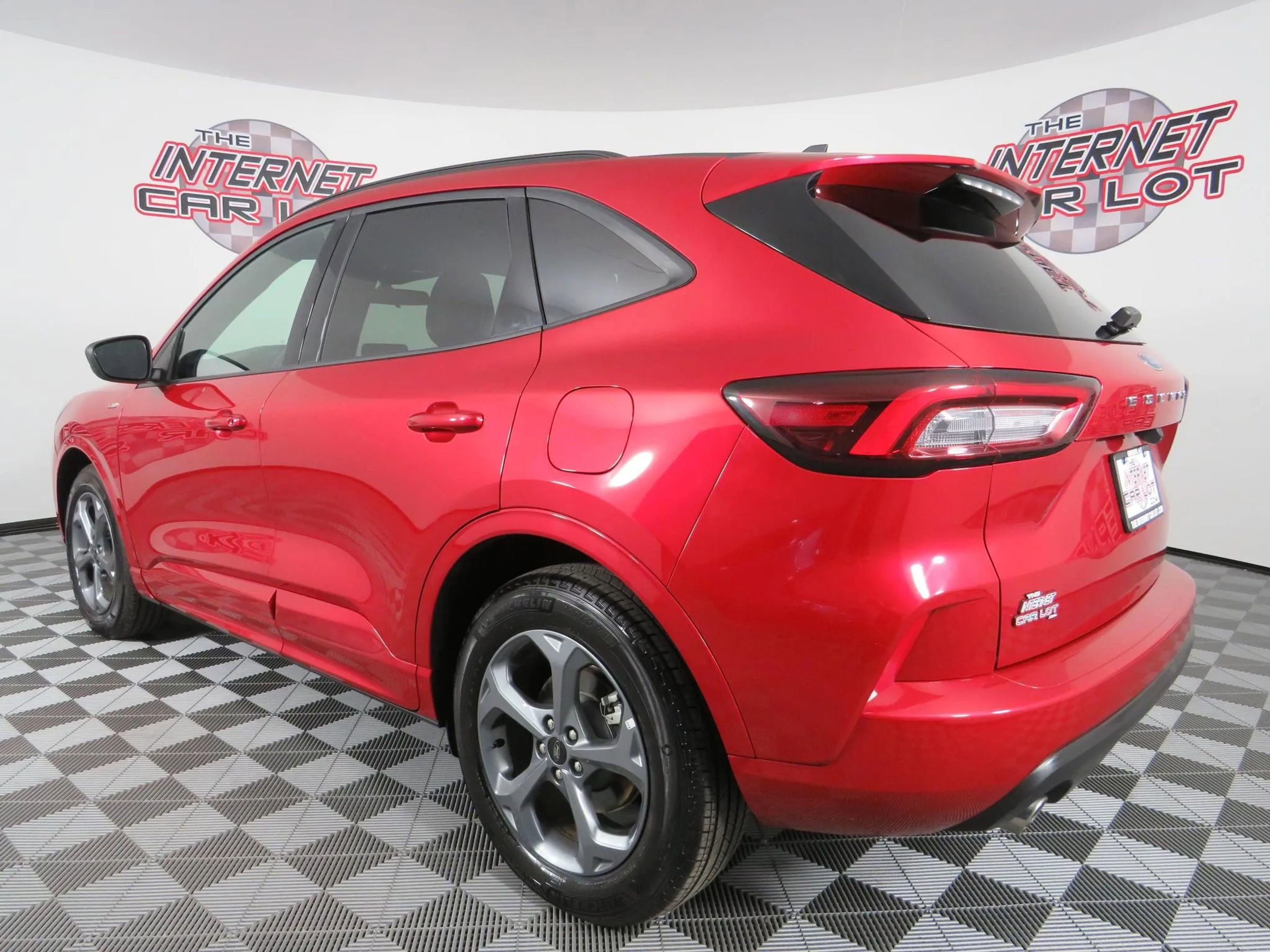 Used 2024 Ford Escape ST-Line FWD image 5