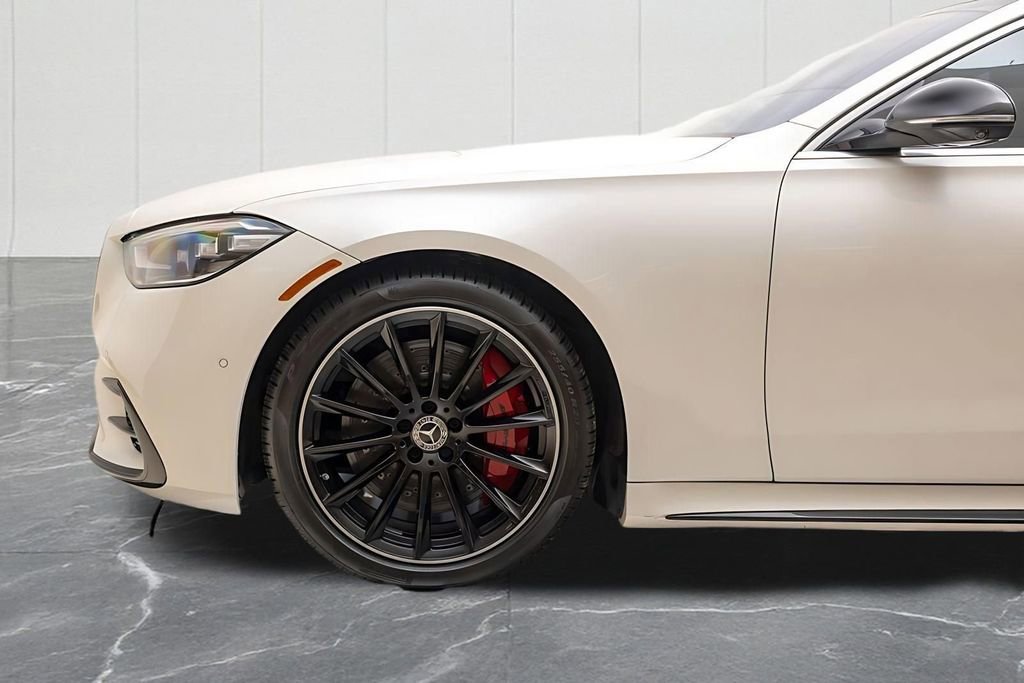 Used 2022 Mercedes-Benz S 580 4MATIC Sedan image 5
