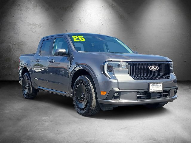 Used 2025 Ford Maverick Lobo AWD/4WD image 2