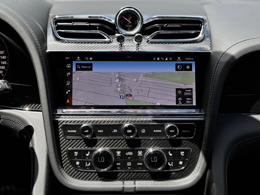 New 2025 Bentley Bentayga image 21