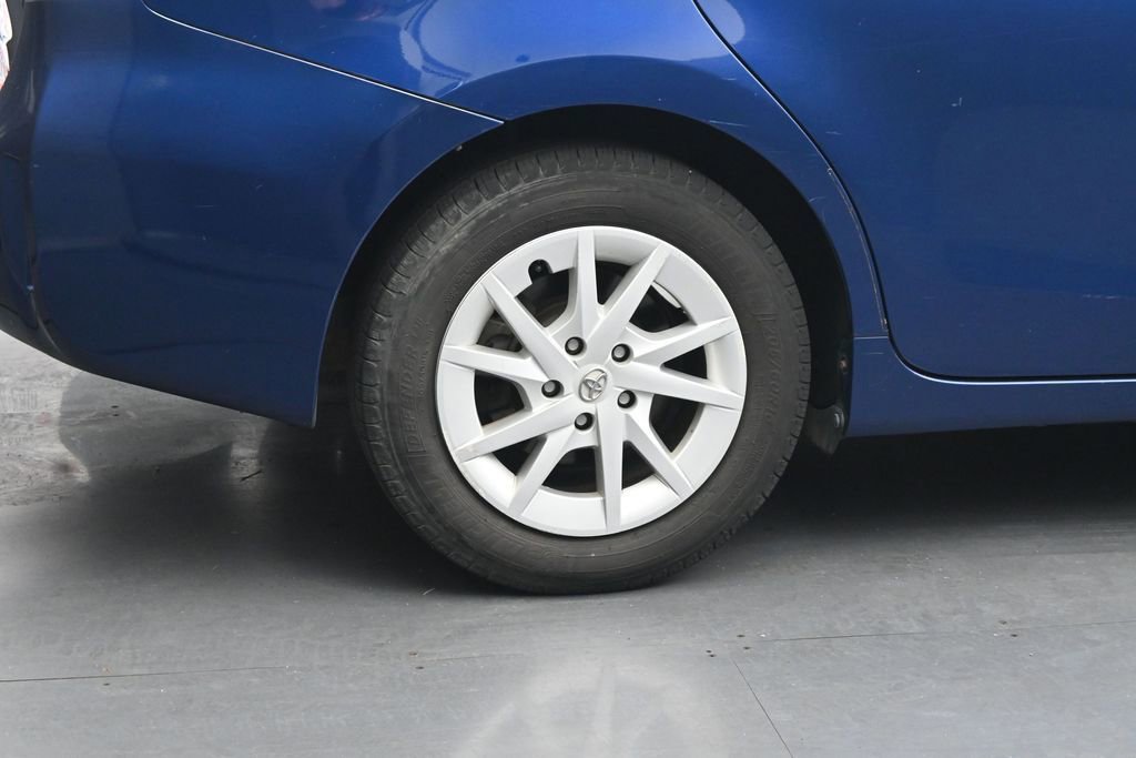 Used 2012 Toyota Prius V Three FWD image 10