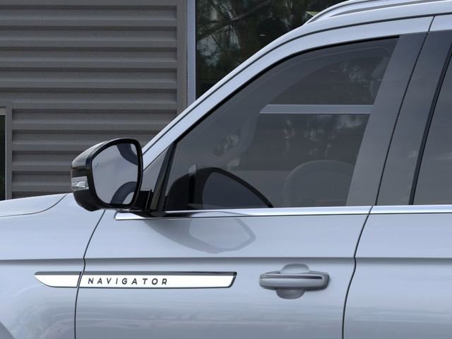 New 2026 Lincoln Navigator L Premier AWD/4WD image 20