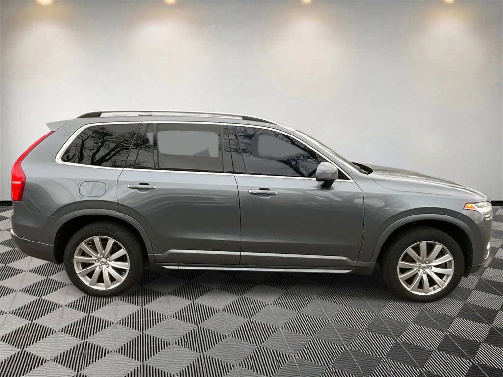 Used 2016 Volvo XC90 T6 Momentum w/ Momentum Plus Package image 2