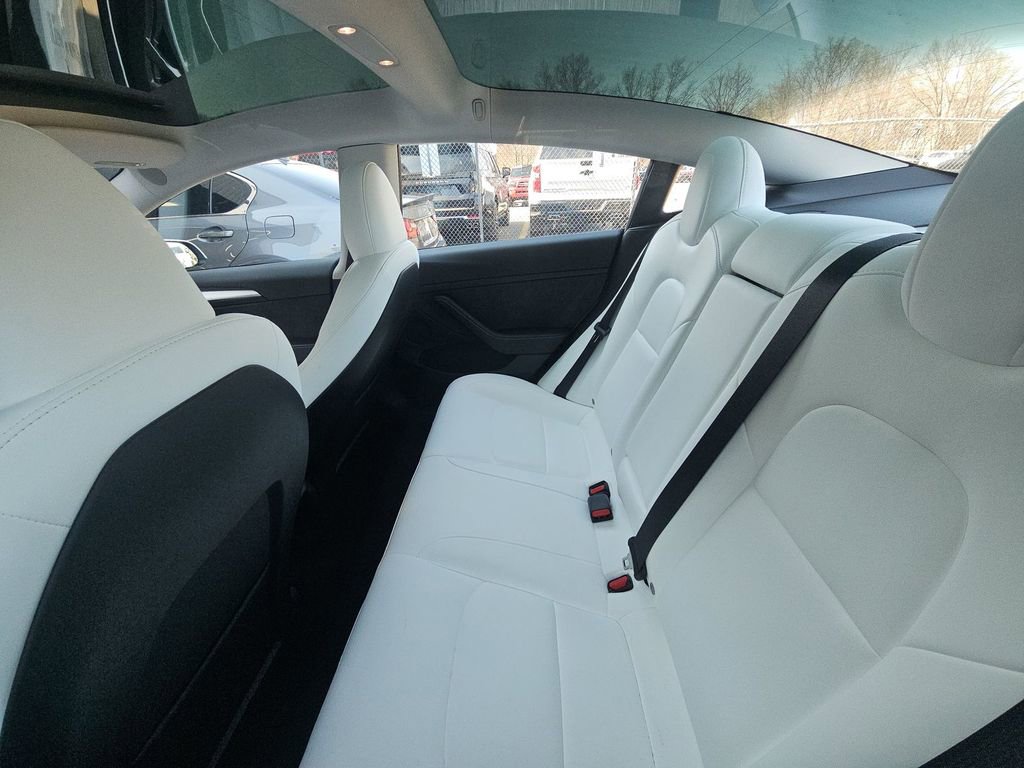Used 2023 Tesla Model 3 Standard Range RWD image 15