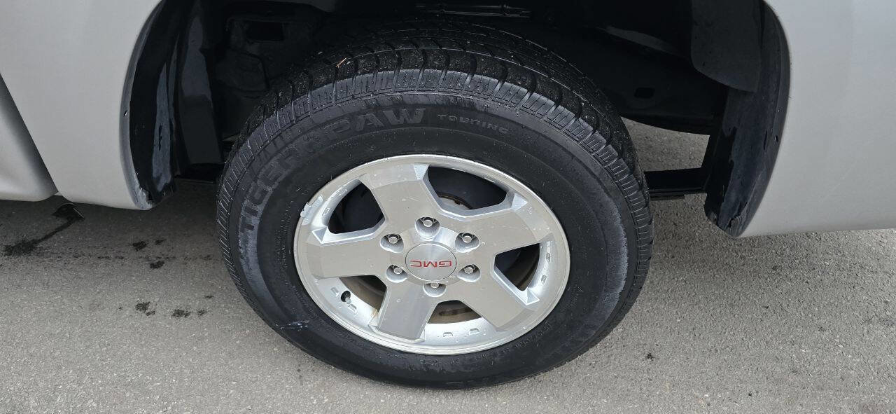 Used 2011 GMC Canyon SLE image 9