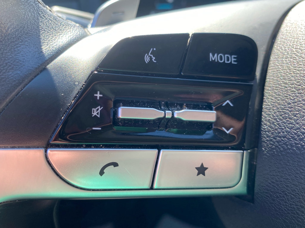 Used 2023 Hyundai Tucson Limited image 21