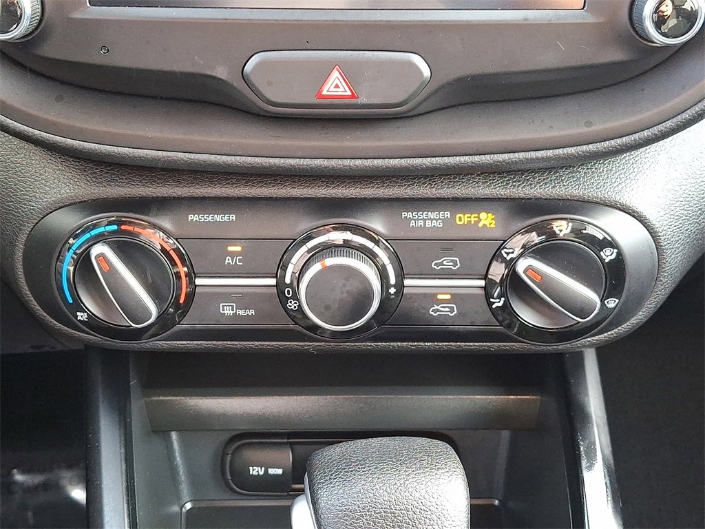 Certified 2023 Kia Soul LX w/ LX Technology Package image 15