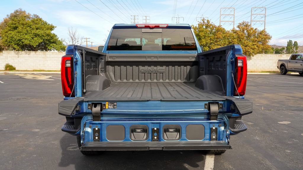 New 2025 GMC Sierra 2500 Denali w/ Technology Package image 13