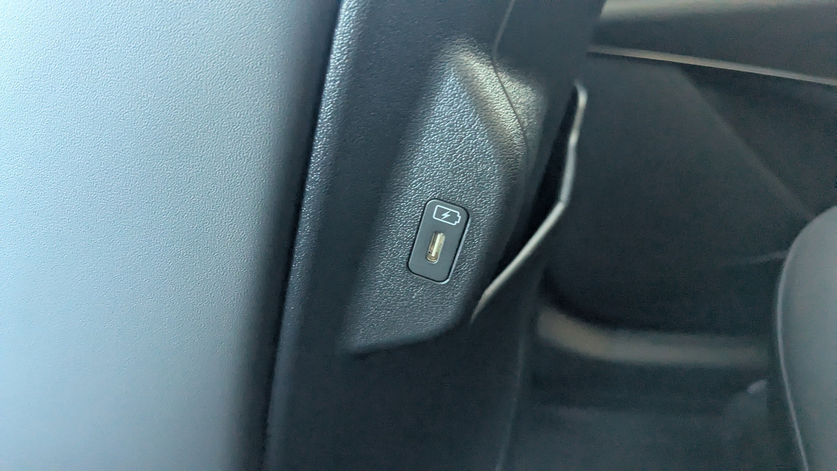 New 2025 Kia Niro Wind image 18