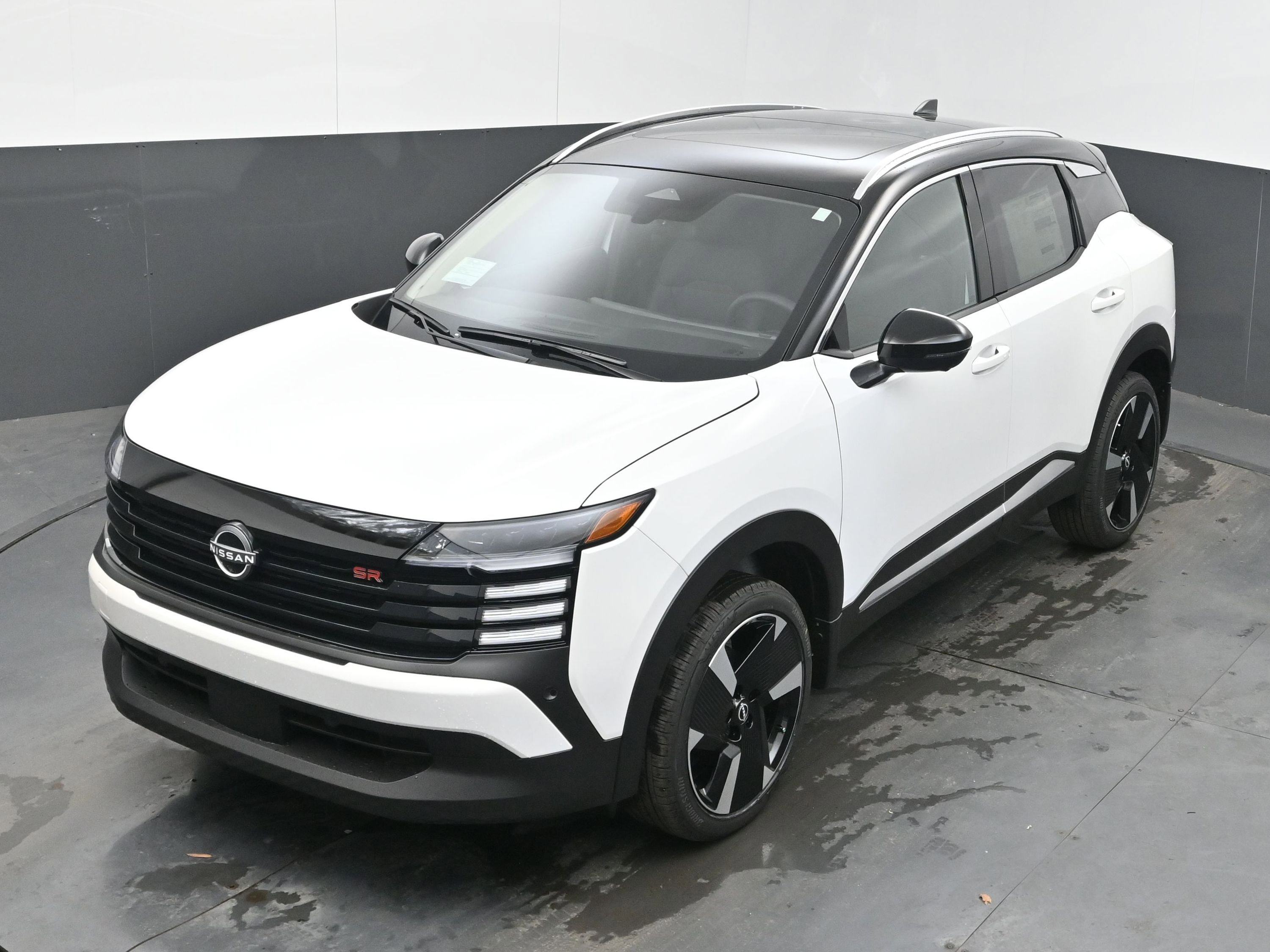 New 2026 Nissan Kicks SR w/ SR Premium Package image 33