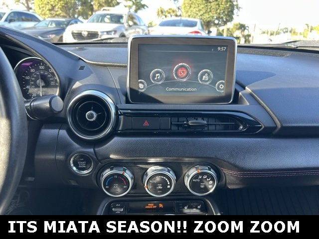Used 2017 MAZDA MX-5 Miata RF Grand Touring image 21