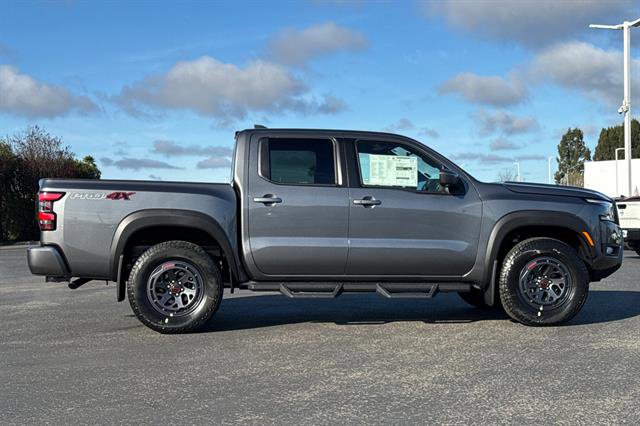 New 2026 Nissan Frontier PRO-4X w/ Pro-4x Convenience Package image 3