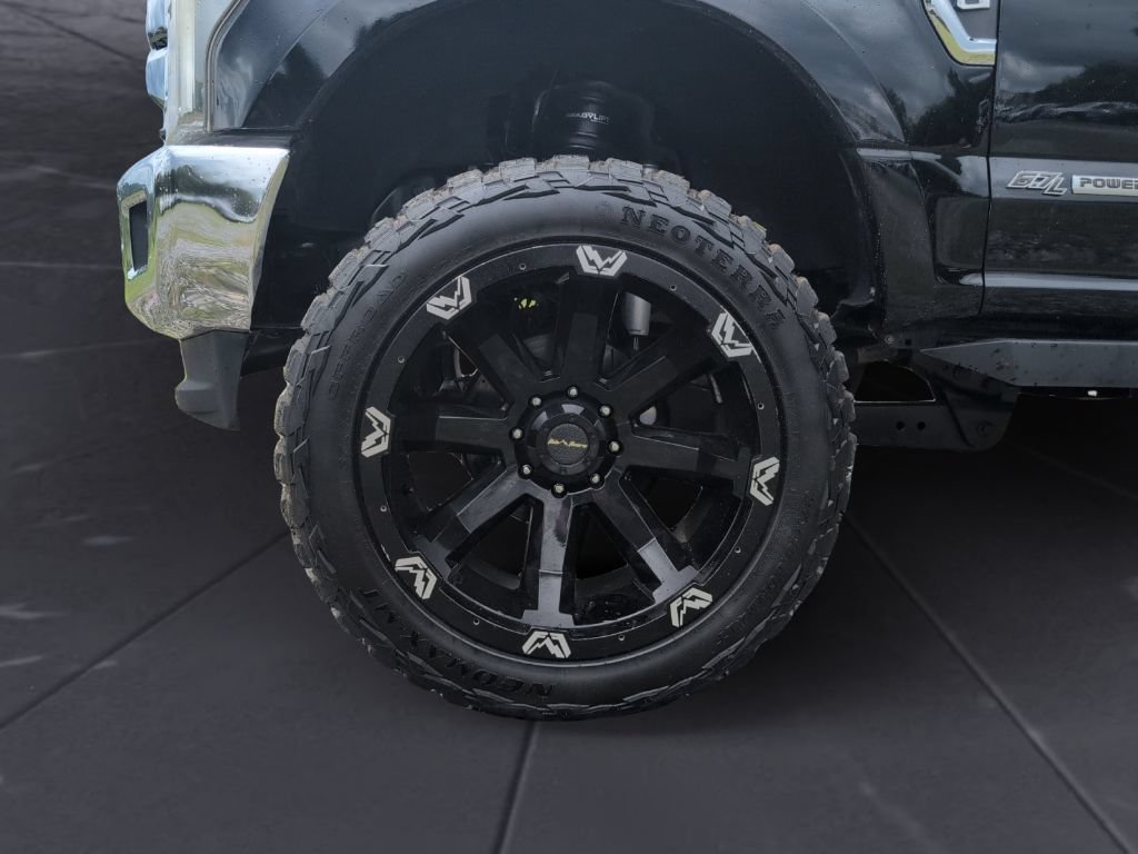 Used 2017 Ford F250 XLT w/ XLT Premium Package AWD/4WD image 26