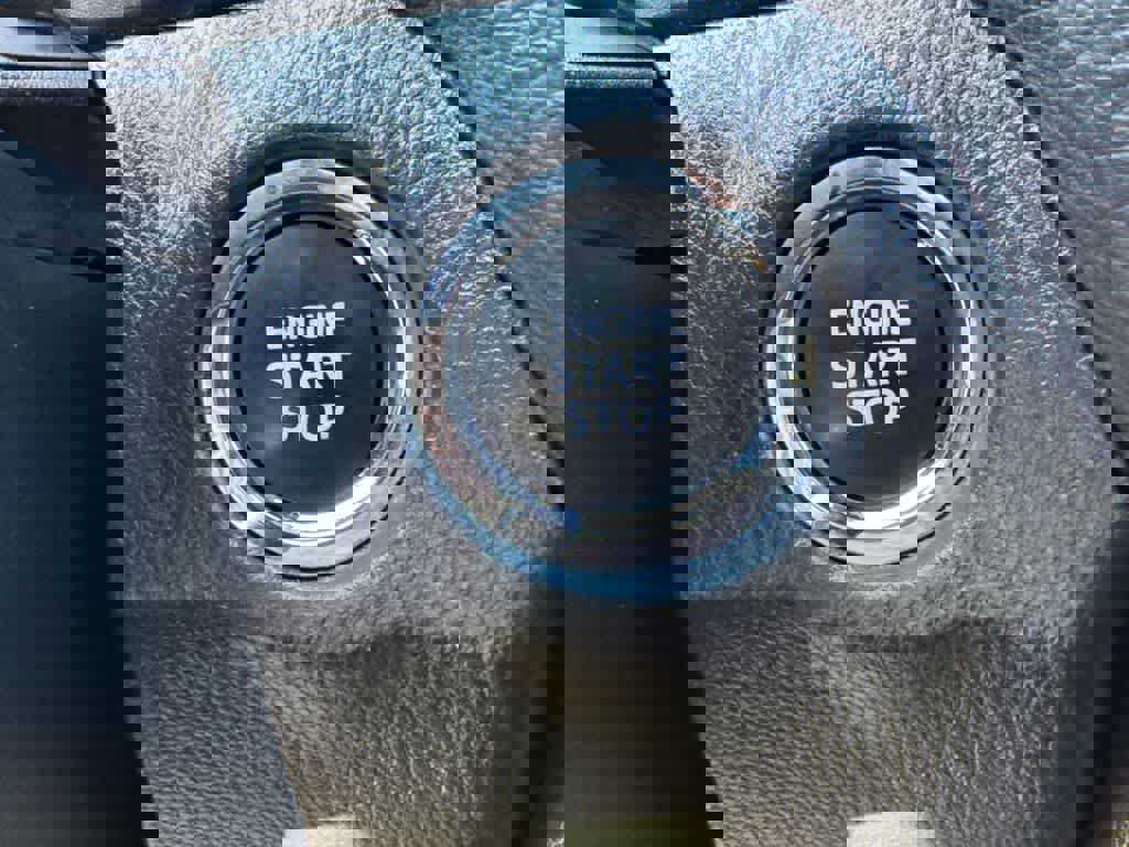 Used 2023 Toyota RAV4 XLE image 30