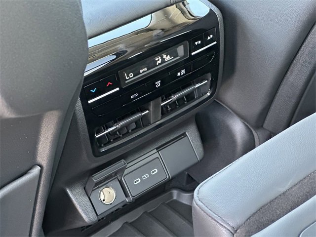 New 2025 Acura MDX FWD image 36