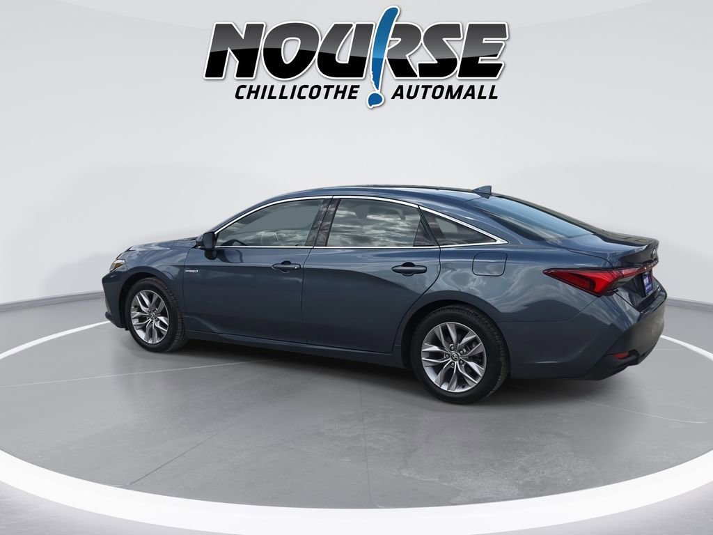 Used 2021 Toyota Avalon XLE w/ Moonroof Package FWD image 6