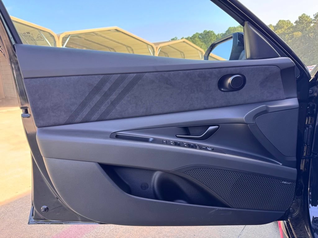 New 2026 Hyundai Elantra N FWD image 21