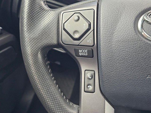 Used 2019 Toyota Tacoma TRD Off-Road AWD/4WD image 30