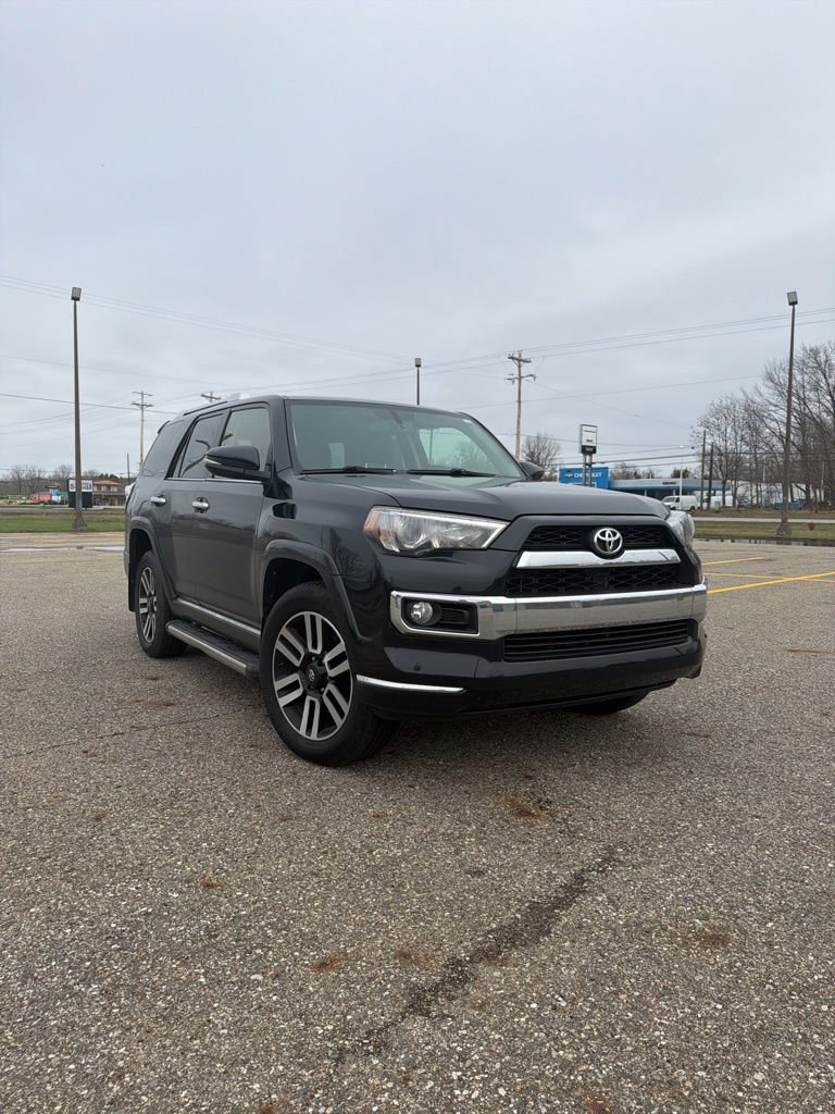 Used 2016 Toyota 4Runner Limited image 3