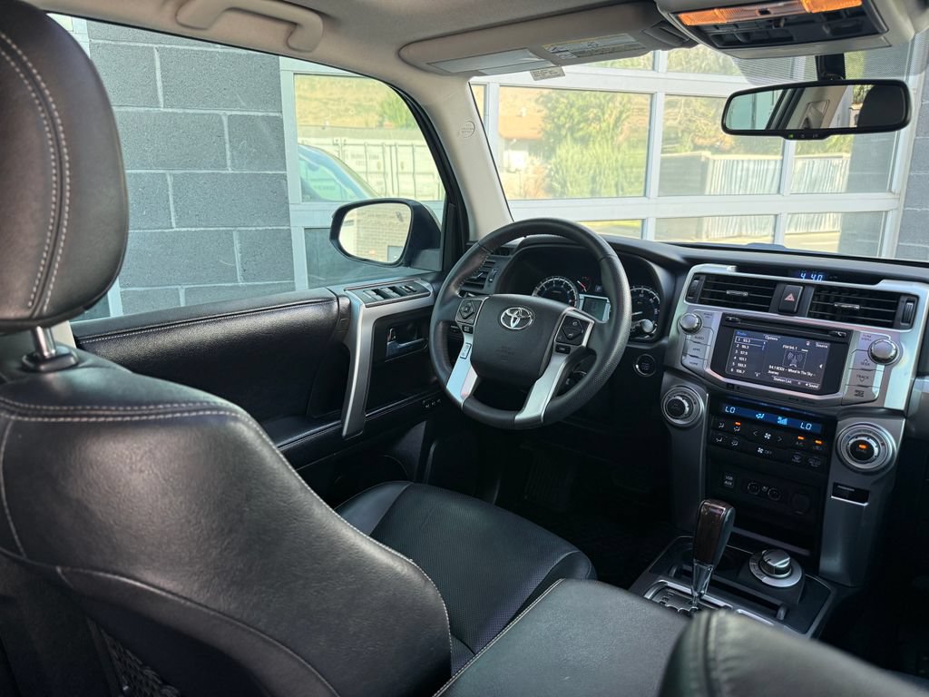 Used 2019 Toyota 4Runner Limited AWD/4WD image 44