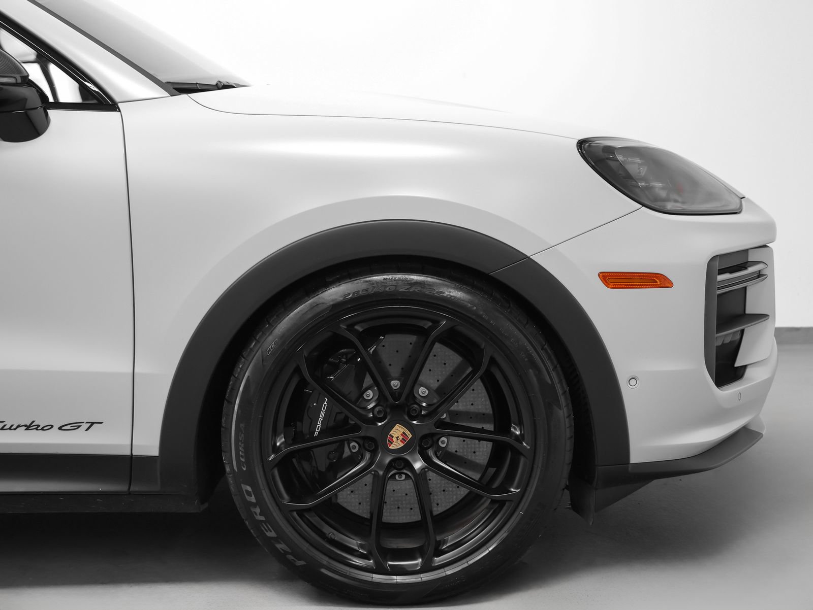 Certified 2025 Porsche Cayenne Turbo GT AWD/4WD image 19