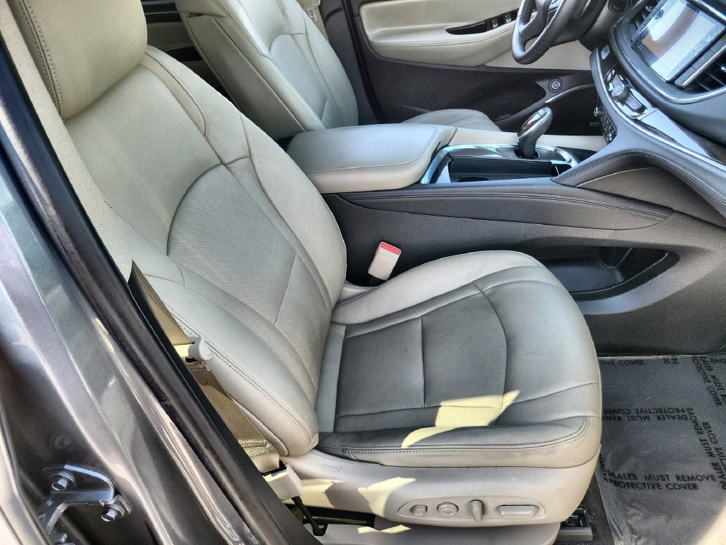 Used 2021 Buick Enclave Premium w/ Sun and Sites Package AWD/4WD image 29