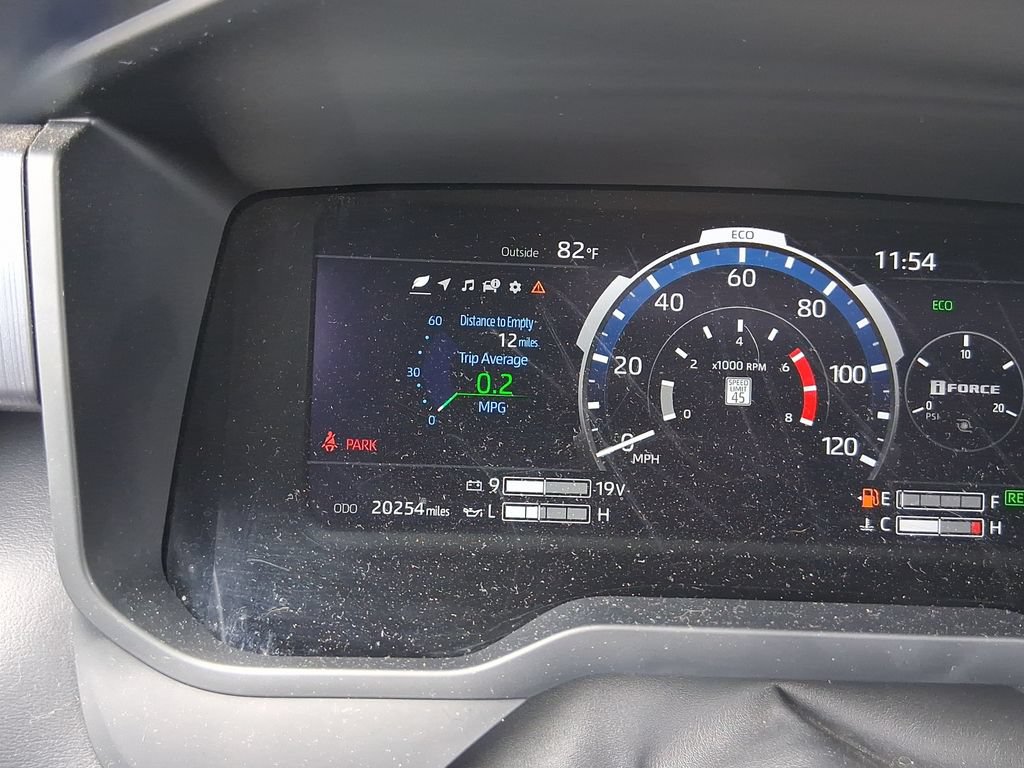 Used 2025 Toyota Sequoia Platinum AWD/4WD image 19