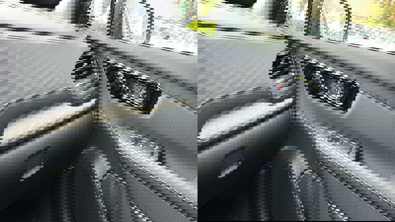 Certified 2025 Subaru Forester Limited image 21