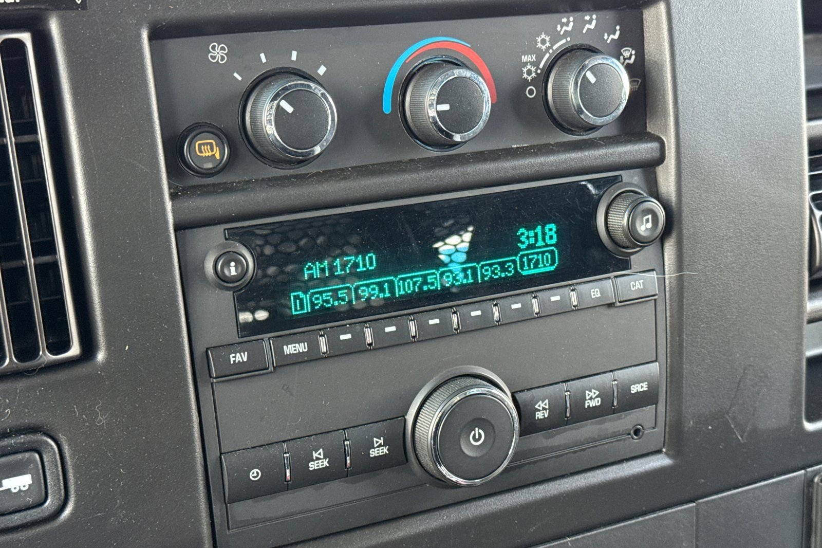 Used 2024 Chevrolet Express 2500 w/ Driver Convenience Package image 20