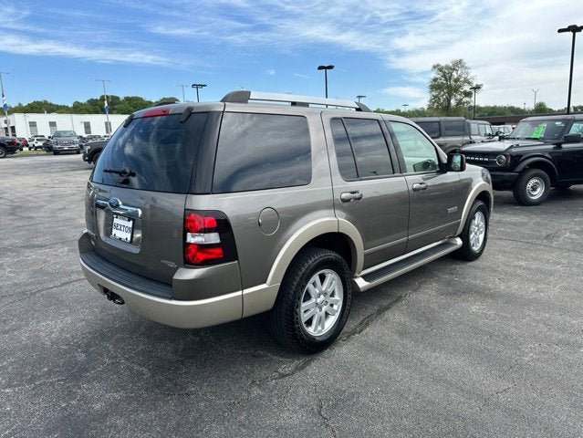 Used 2006 Ford Explorer Eddie Bauer AWD/4WD image 4