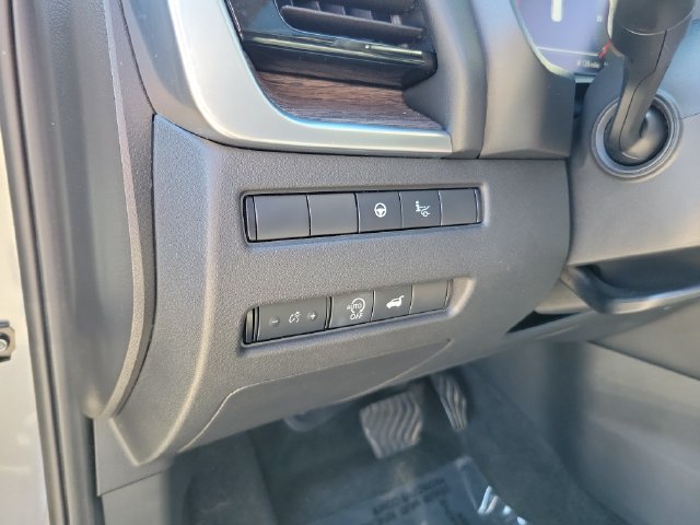 Used 2024 Nissan Rogue Platinum w/ Platinum Premium Package AWD/4WD image 10