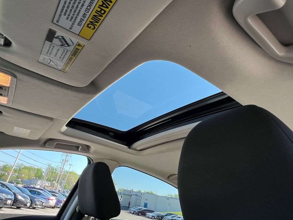 Used 2017 Honda HR-V EX image 17