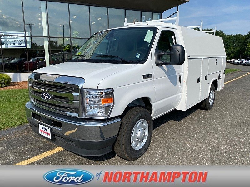 New 2026 Ford E-350 and Econoline 350 Super Duty w/ Power Equipment Group RWD image 1