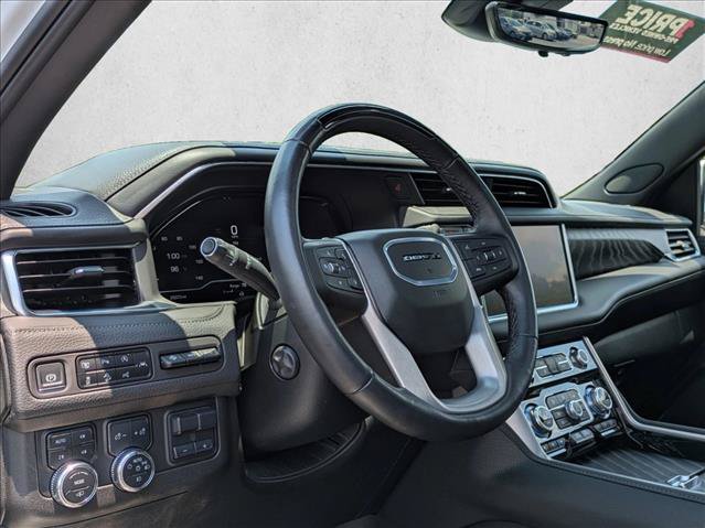 Used 2024 GMC Yukon Denali w/ Advanced Technology Package AWD/4WD image 11