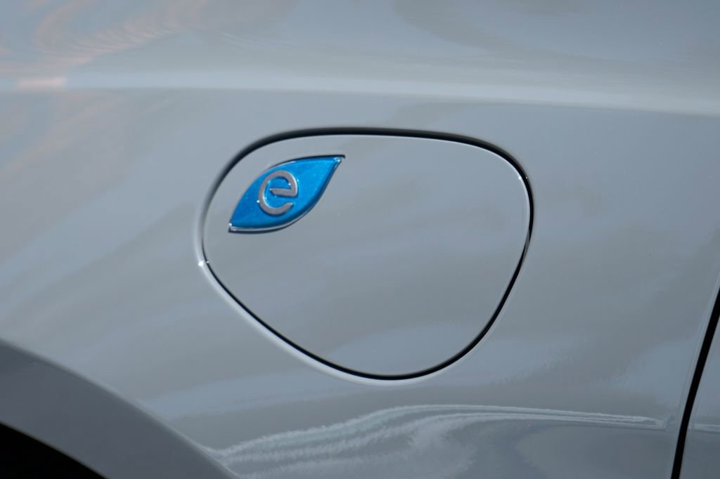 Used 2022 Chrysler Pacifica Limited w/ S Appearance Package FWD image 50