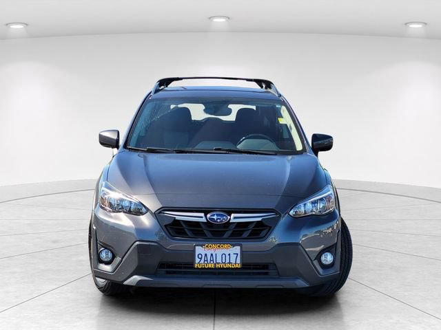 Used 2022 Subaru Crosstrek 2.0i Premium image 3