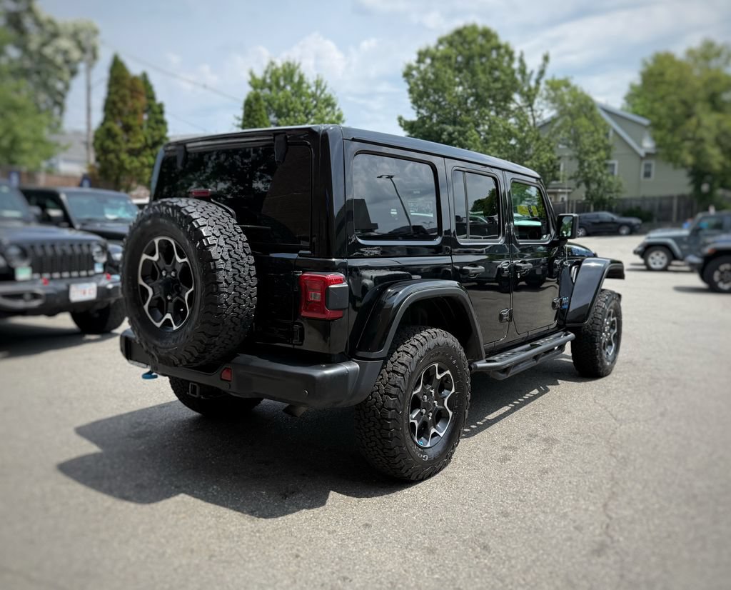 Used 2021 Jeep Wrangler Unlimited Rubicon 4xe w/ Steel Bumper Group AWD/4WD image 8