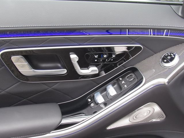 New 2025 Mercedes-Benz S 580 4MATIC Sedan image 12