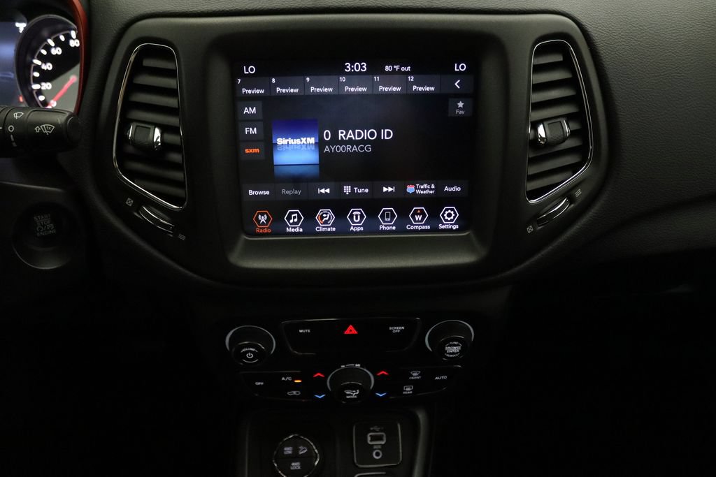 Used 2019 Jeep Compass Trailhawk AWD/4WD image 24
