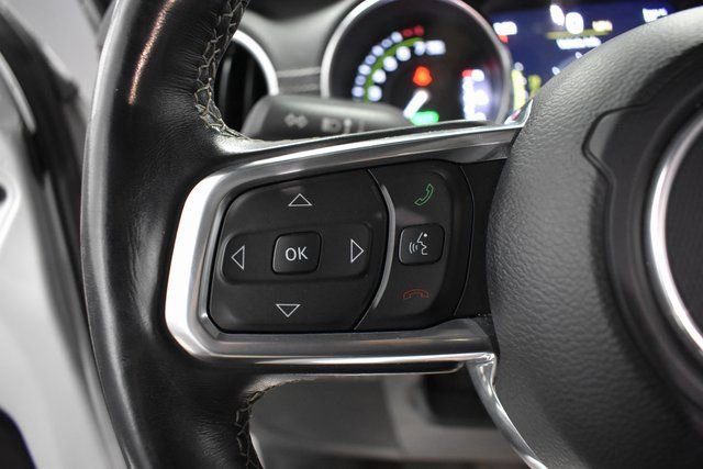 Used 2022 Jeep Wrangler Unlimited Sahara w/ Cold Weather Group image 31