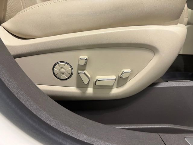 Used 2019 Lincoln Nautilus Reserve image 26