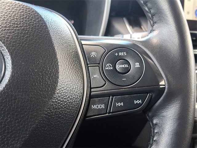Used 2024 Toyota Corolla Cross XLE image 20