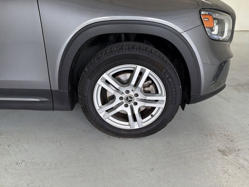 Used 2021 Mercedes-Benz GLB 250 GLB 250 image 14