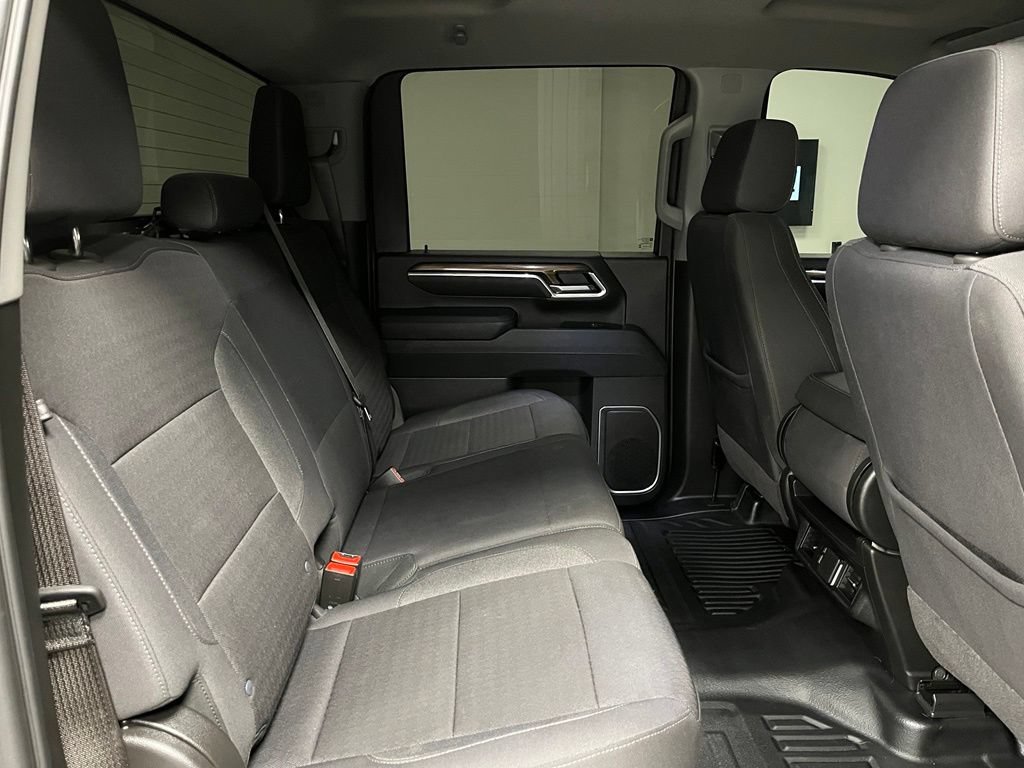 Used 2025 Chevrolet Silverado 2500 LT w/ Convenience Package AWD/4WD image 52