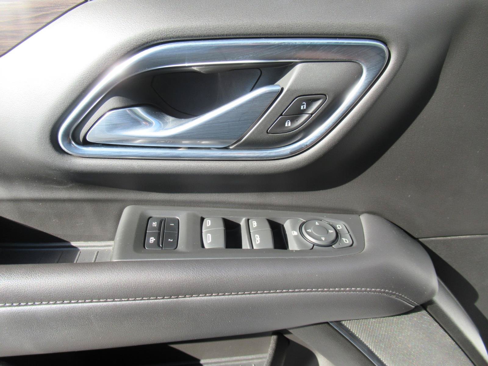 Used 2021 Chevrolet Tahoe Z71 AWD/4WD image 21