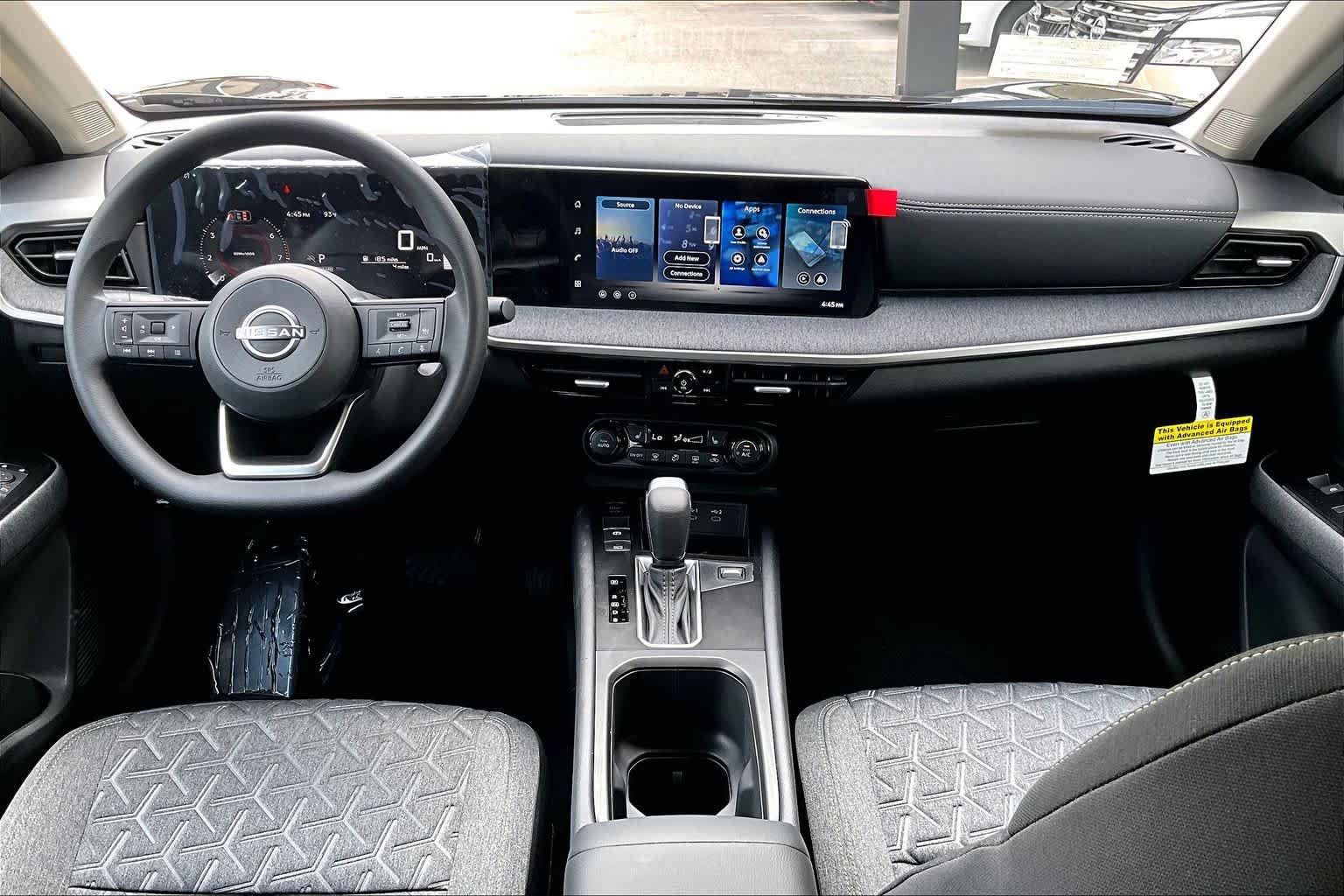 New 2026 Nissan Kicks SV image 5