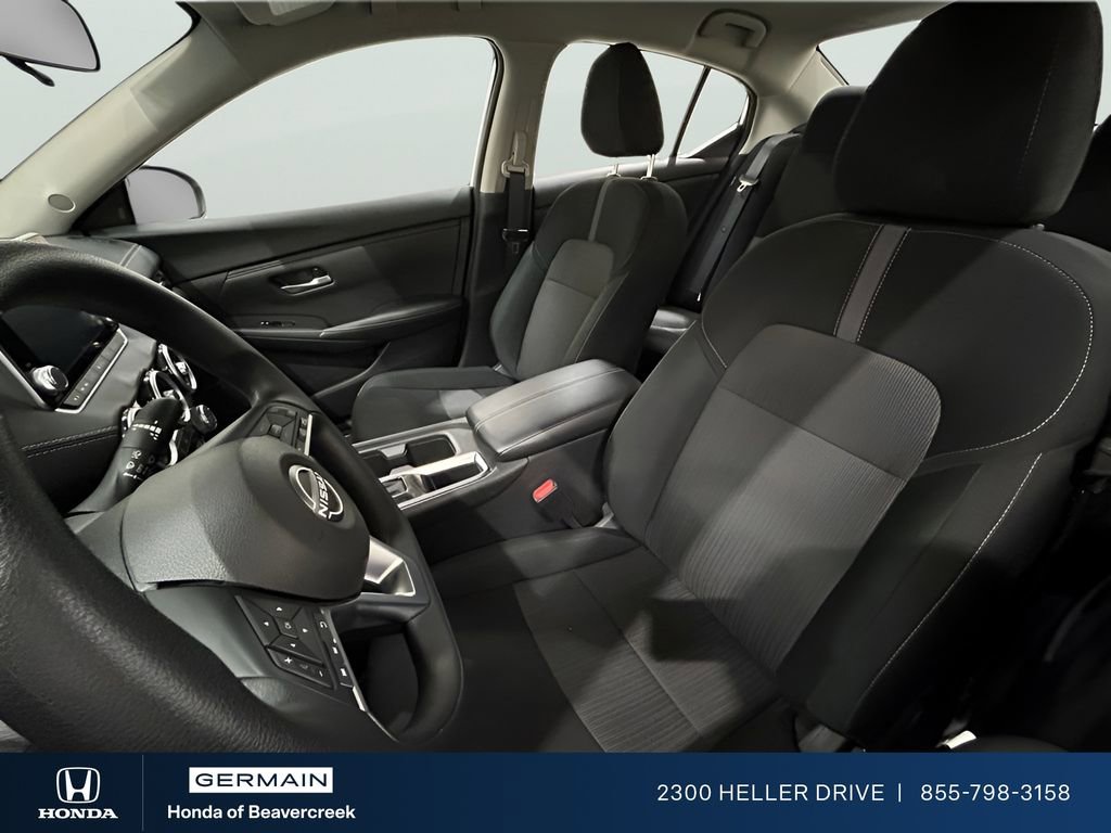 Used 2025 Nissan Sentra SV image 21