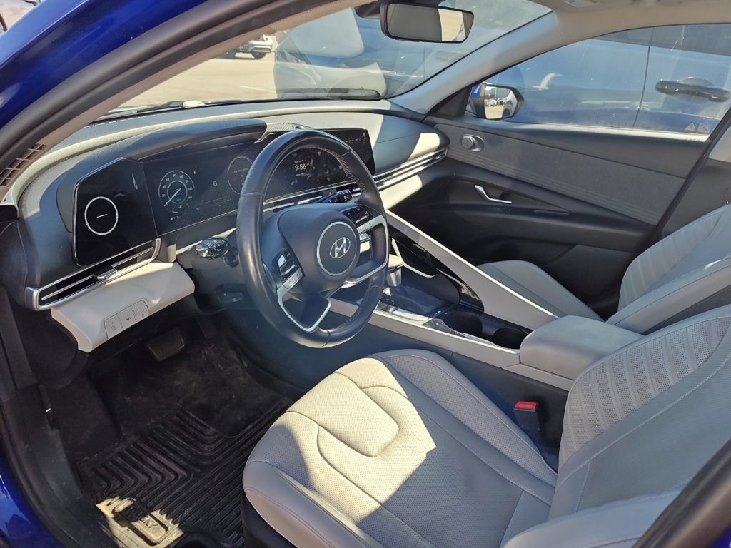 Used 2021 Hyundai Elantra Limited FWD image 8